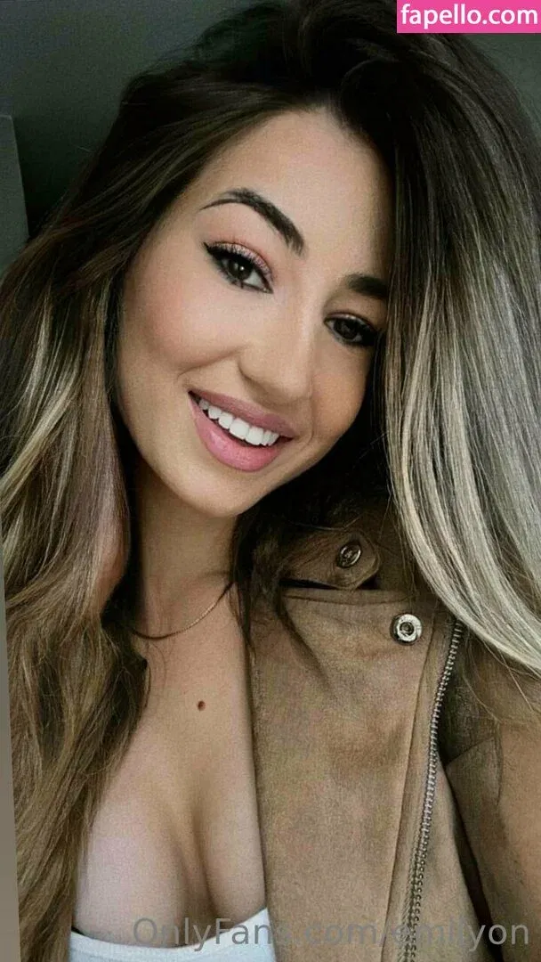 emilyon Onlyfans Photo Gallery 