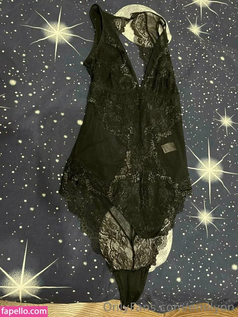 emilyon Onlyfans Photo Gallery 