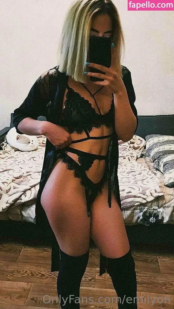 emilyon Onlyfans Photo Gallery 