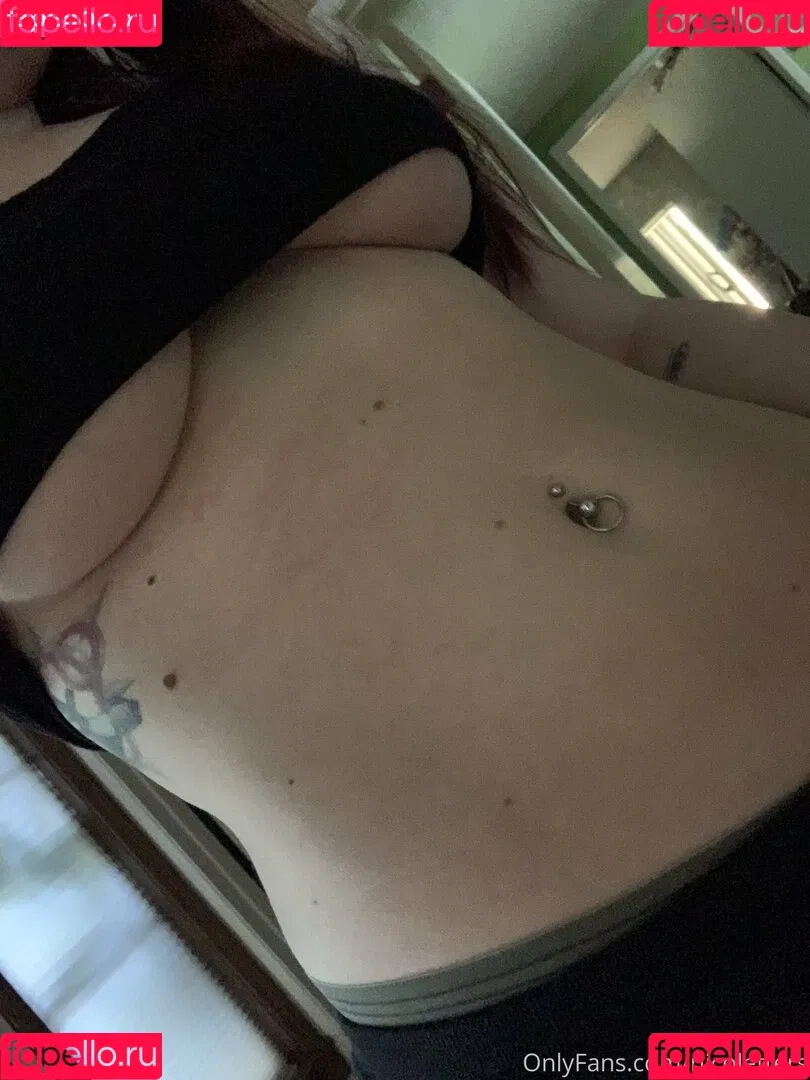 nicoletters Onlyfans Photo Gallery 