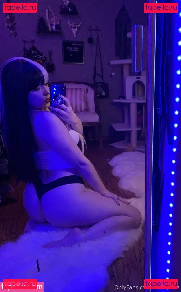 nicoletters Onlyfans Photo Gallery 