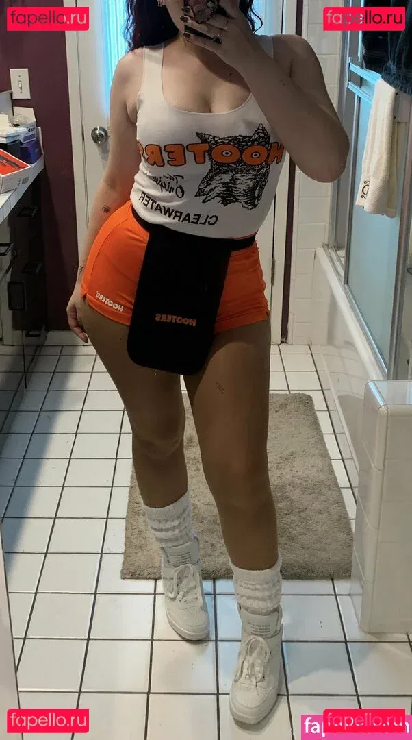 nicoletters Onlyfans Photo Gallery 