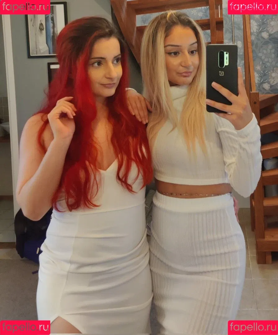 AnnieFuchsia Onlyfans Photo Gallery 
