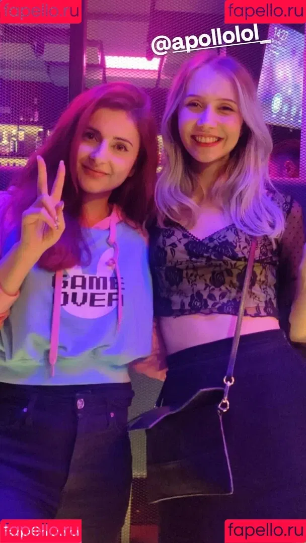 AnnieFuchsia Onlyfans Photo Gallery 