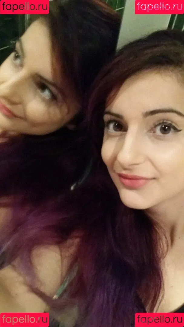 AnnieFuchsia Onlyfans Photo Gallery 