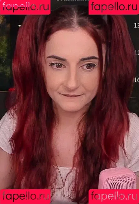 AnnieFuchsia Onlyfans Photo Gallery 