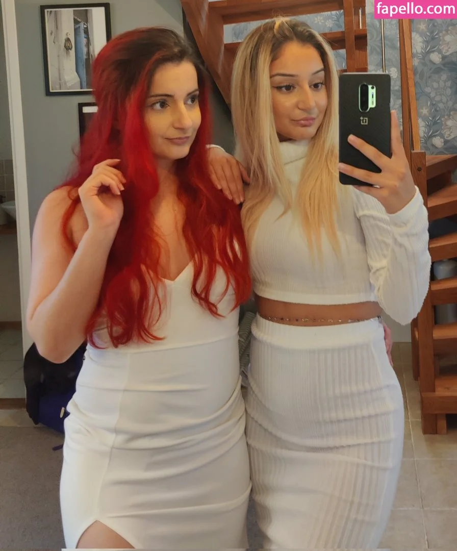 AnnieFuchsia Onlyfans Photo Gallery 