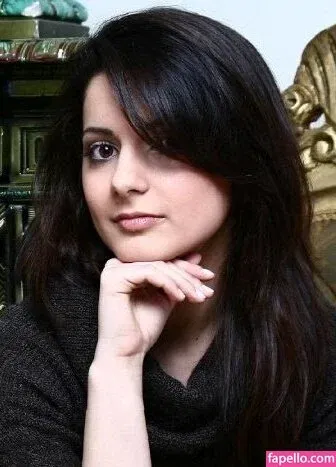 AnnieFuchsia Onlyfans Photo Gallery 