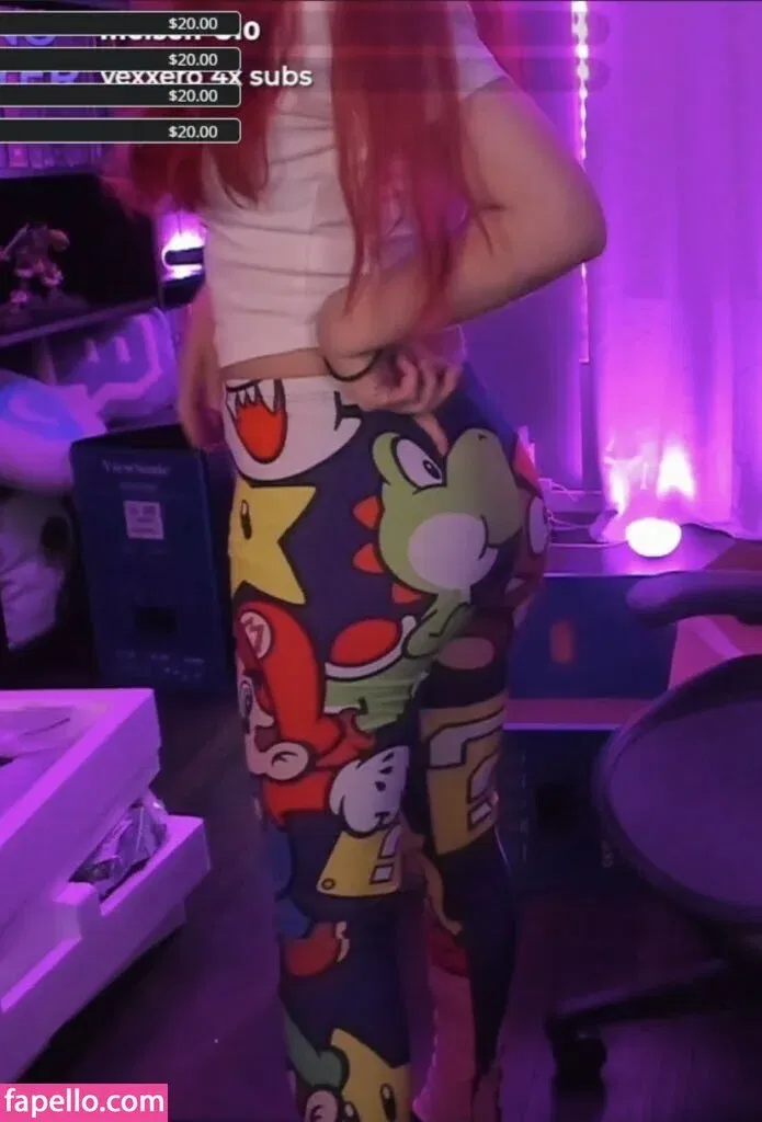 AnnieFuchsia Onlyfans Photo Gallery 