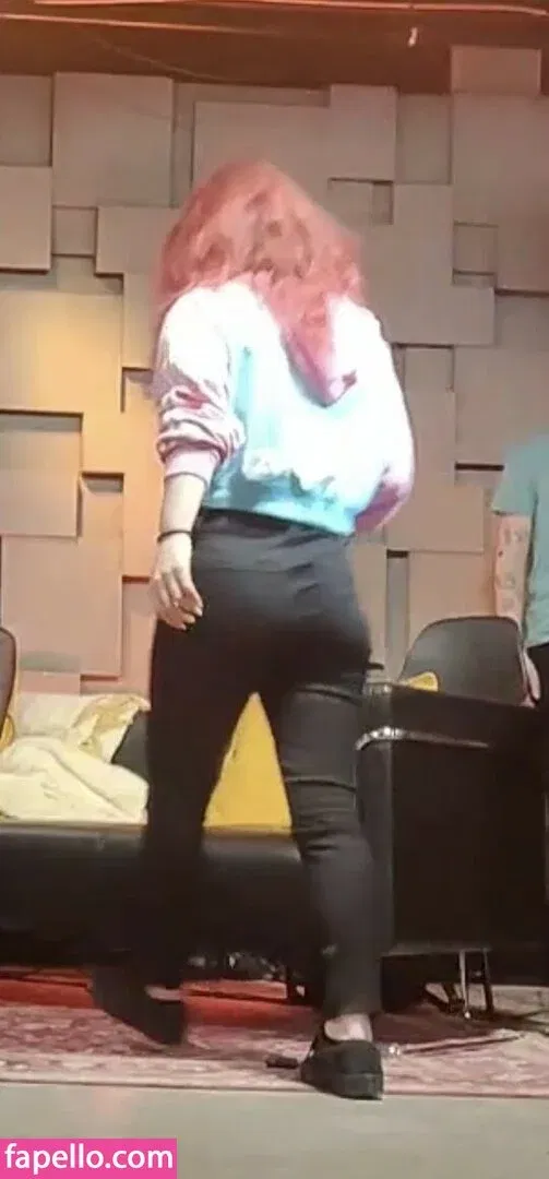 AnnieFuchsia Onlyfans Photo Gallery 