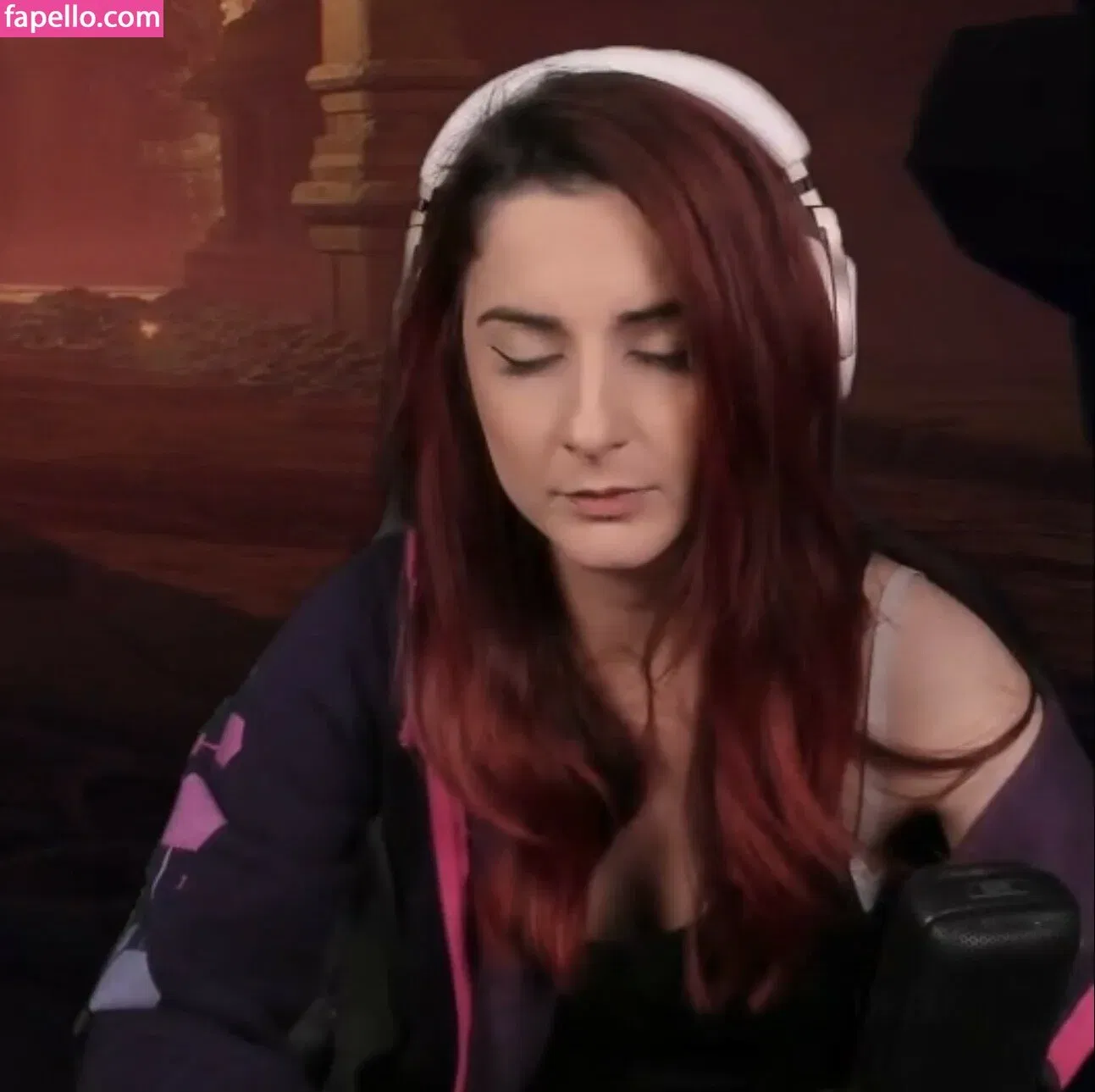 AnnieFuchsia Onlyfans Photo Gallery 