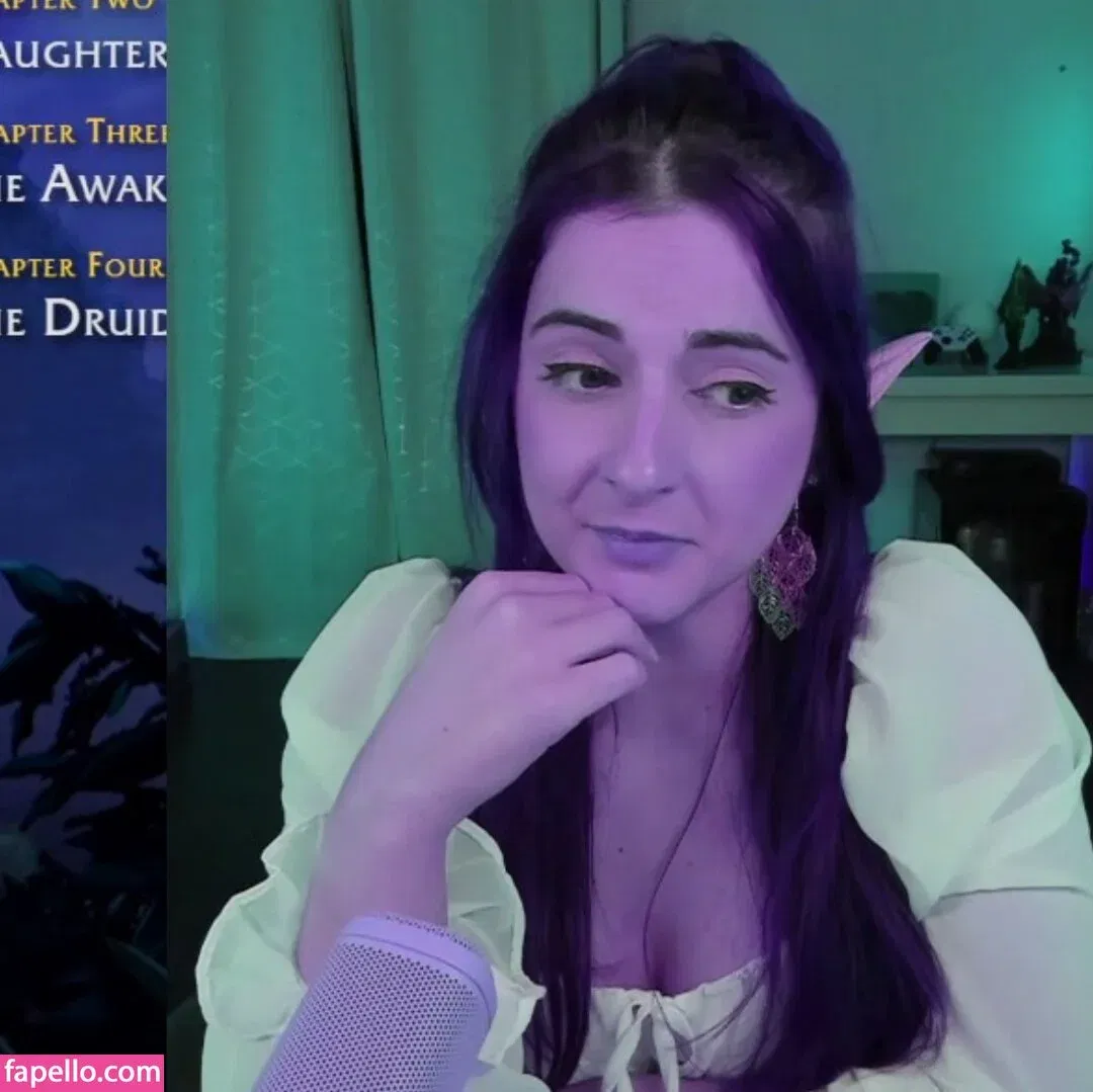 AnnieFuchsia Onlyfans Photo Gallery 