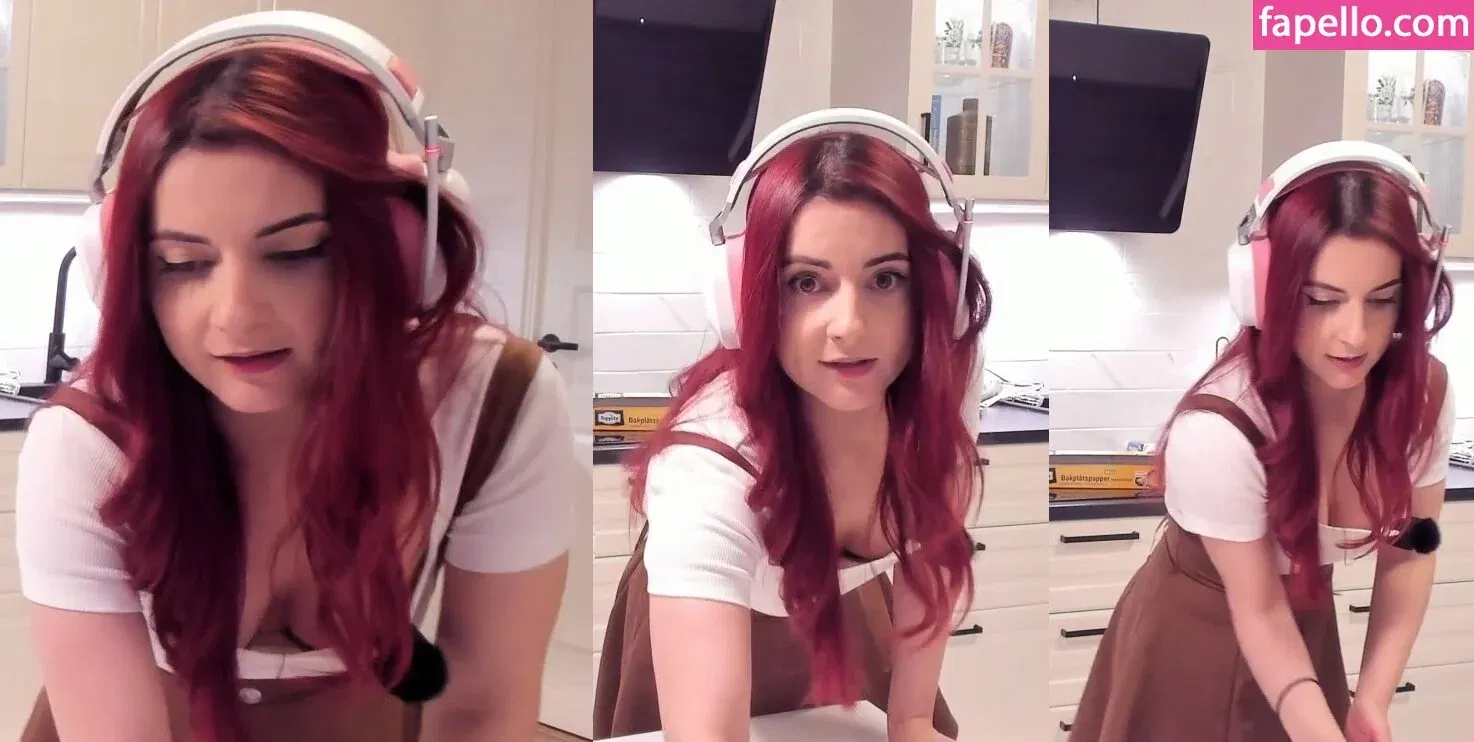 AnnieFuchsia Onlyfans Photo Gallery 