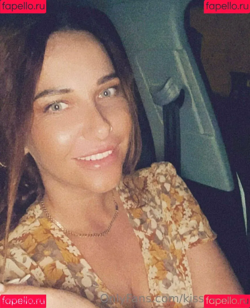 kiss_sophie Onlyfans Photo Gallery 