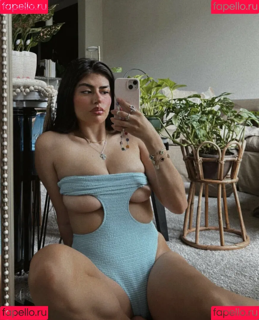 Emilia Torres Onlyfans Photo Gallery 