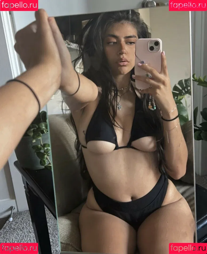 Emilia Torres Onlyfans Photo Gallery 