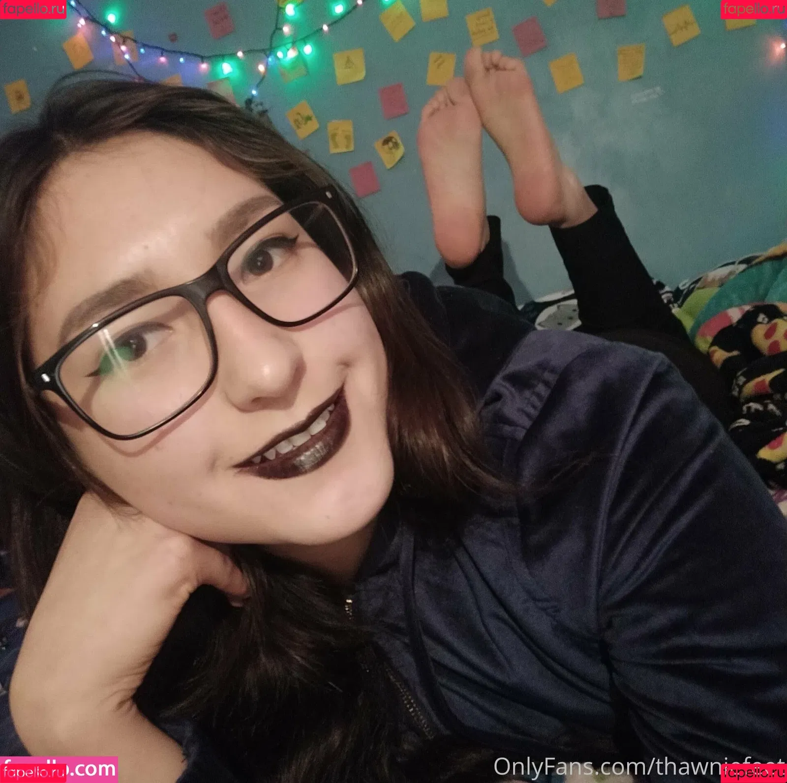 thawniefeet Onlyfans Photo Gallery 