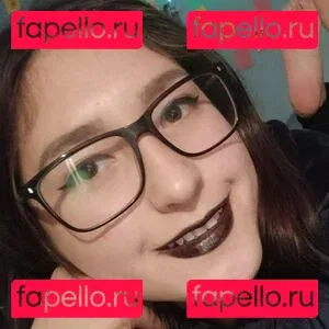 thawniefeet Onlyfans Photo Gallery 