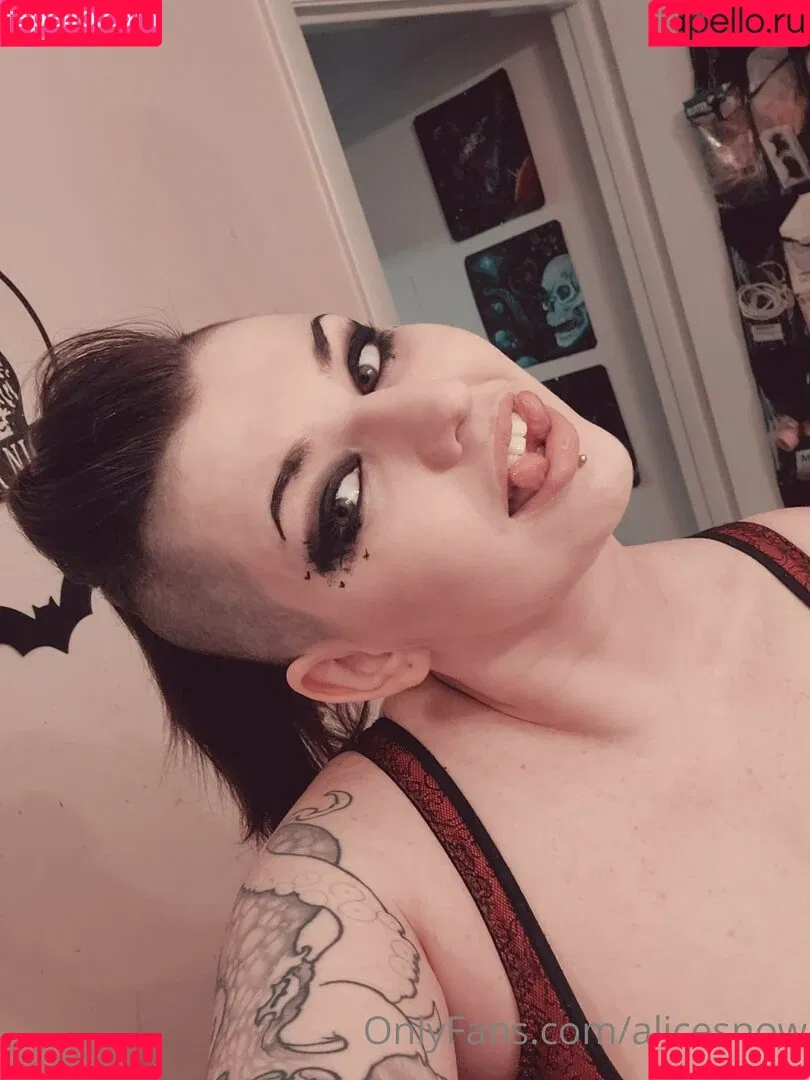 alicesnow Onlyfans Photo Gallery 