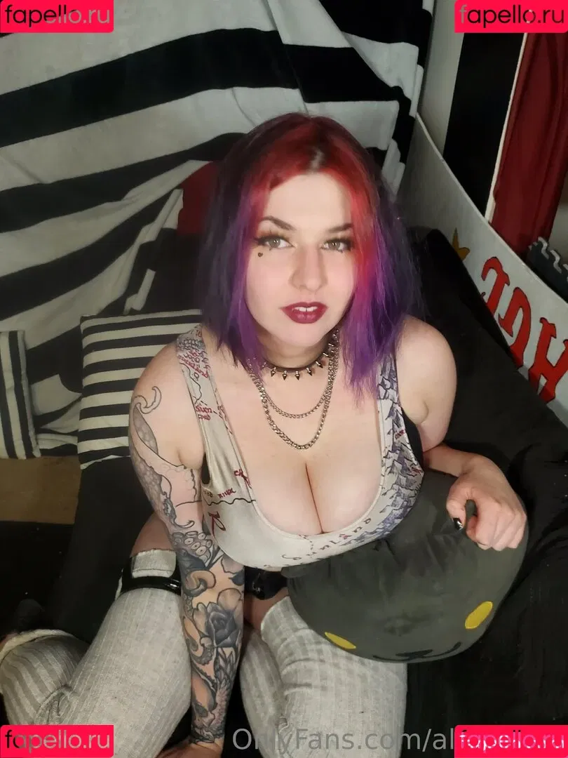 alicesnow Onlyfans Photo Gallery 