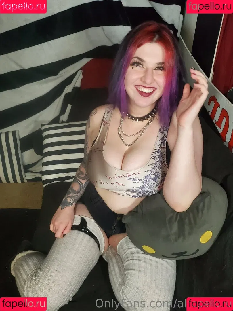 alicesnow Onlyfans Photo Gallery 