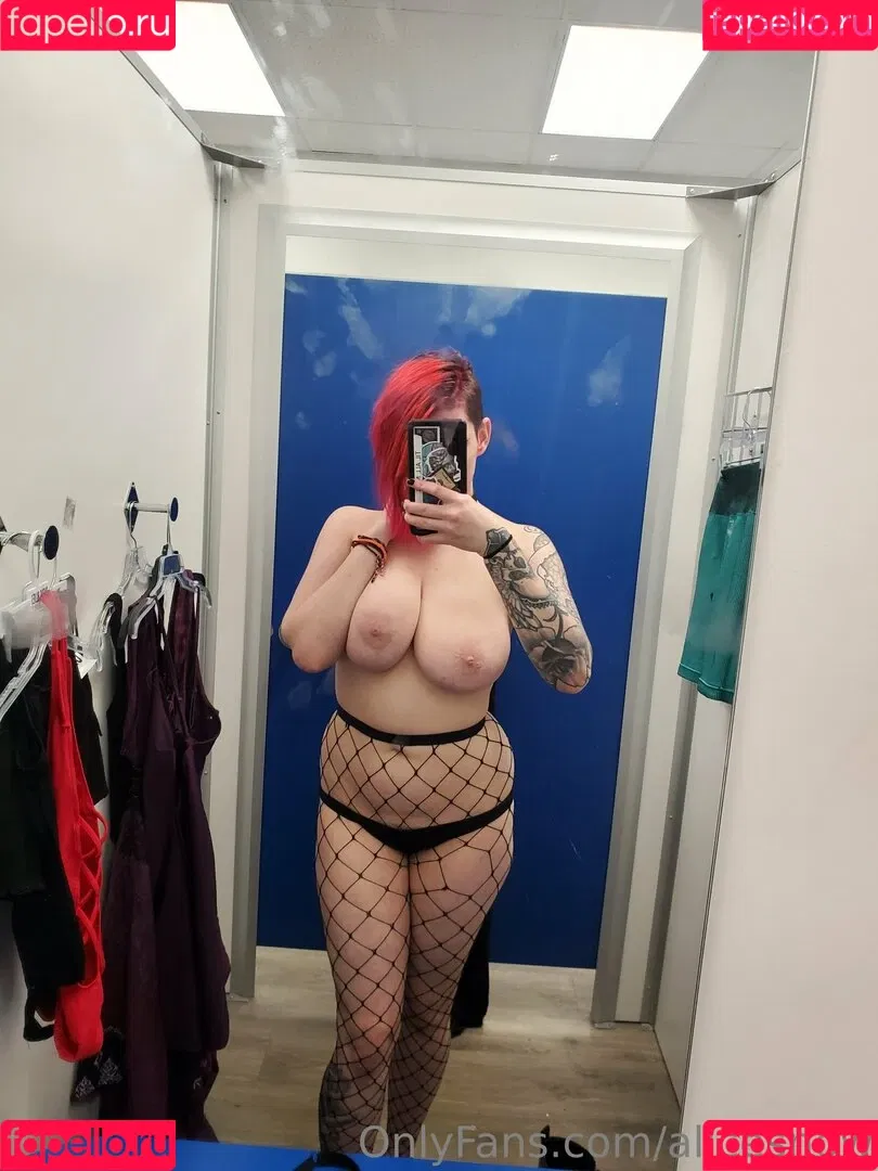 alicesnow Onlyfans Photo Gallery 