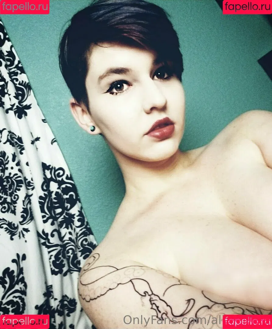 alicesnow Onlyfans Photo Gallery 
