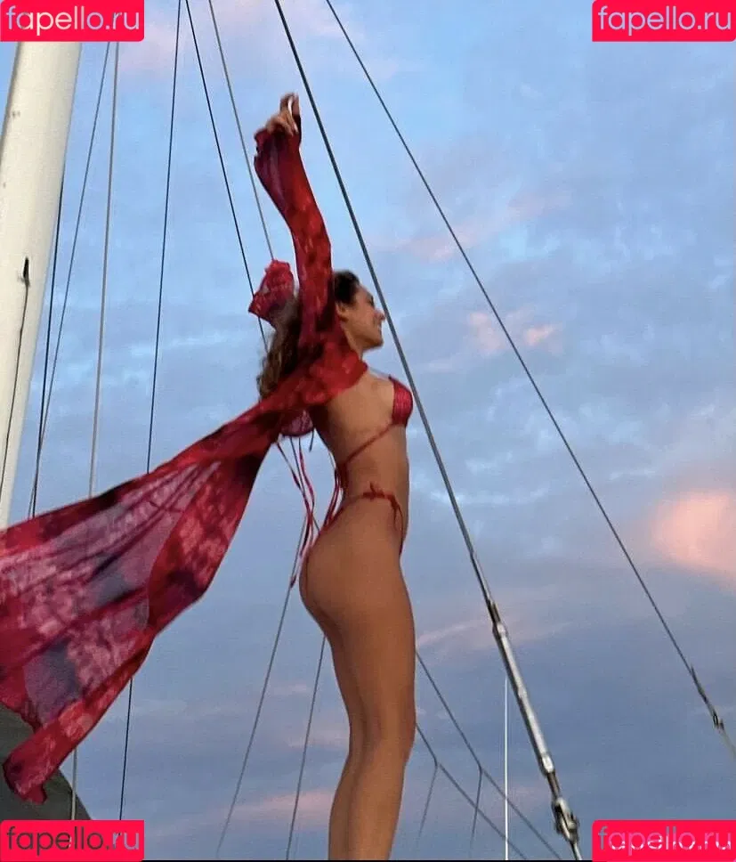 Georgia Hassarati Onlyfans Photo Gallery 