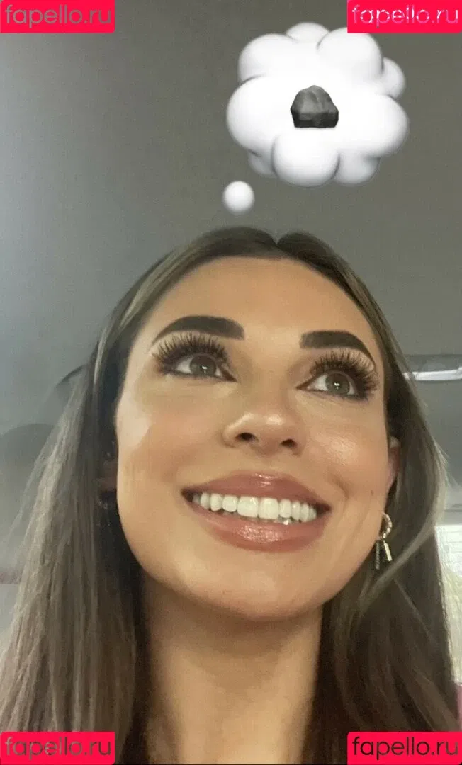Georgia Hassarati Onlyfans Photo Gallery 