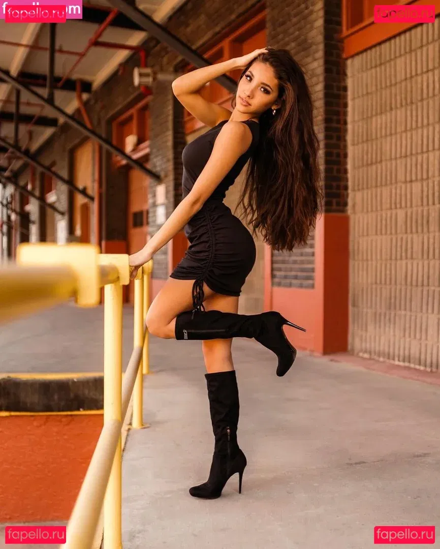 Haley Gosserand Onlyfans Photo Gallery 