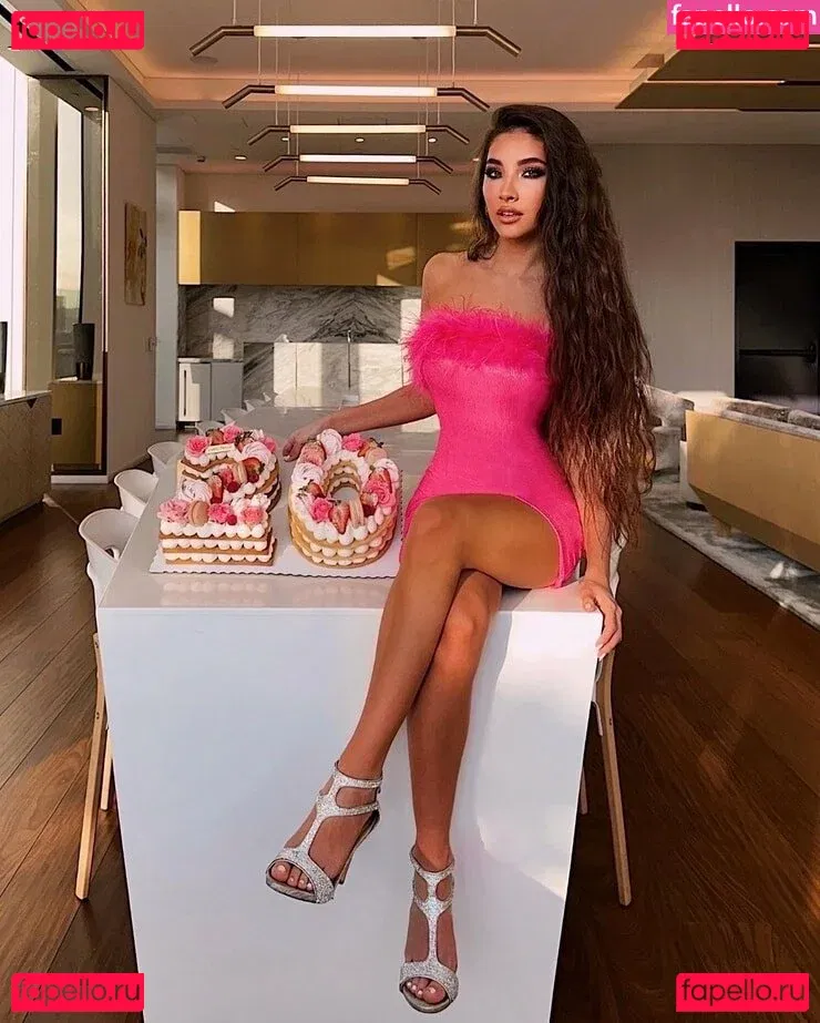 Haley Gosserand Onlyfans Photo Gallery 