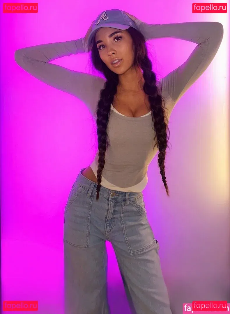 Haley Gosserand Onlyfans Photo Gallery 