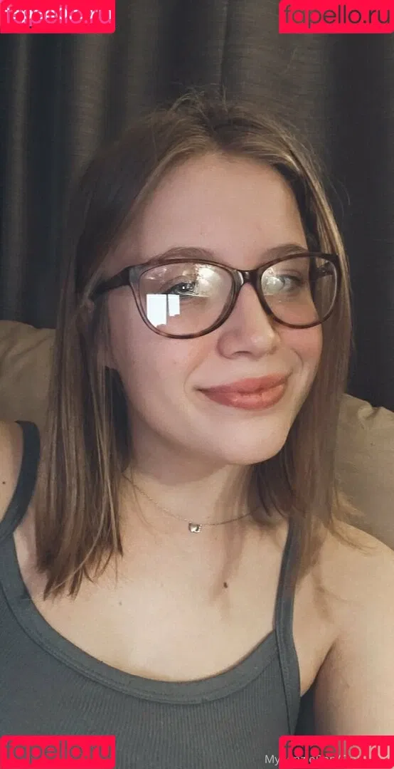 mykenzieren Onlyfans Photo Gallery 