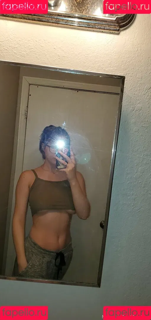 mykenzieren Onlyfans Photo Gallery 