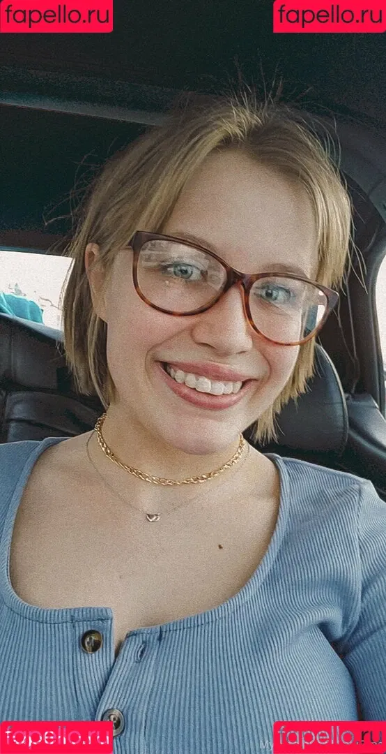 mykenzieren Onlyfans Photo Gallery 