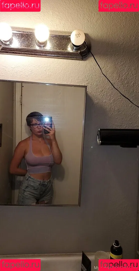 mykenzieren Onlyfans Photo Gallery 
