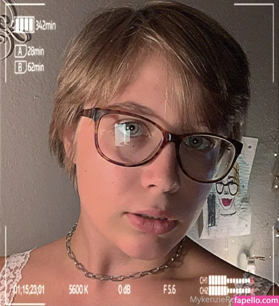 mykenzieren Onlyfans Photo Gallery 