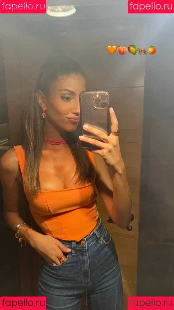 Tania Medina Onlyfans Photo Gallery 