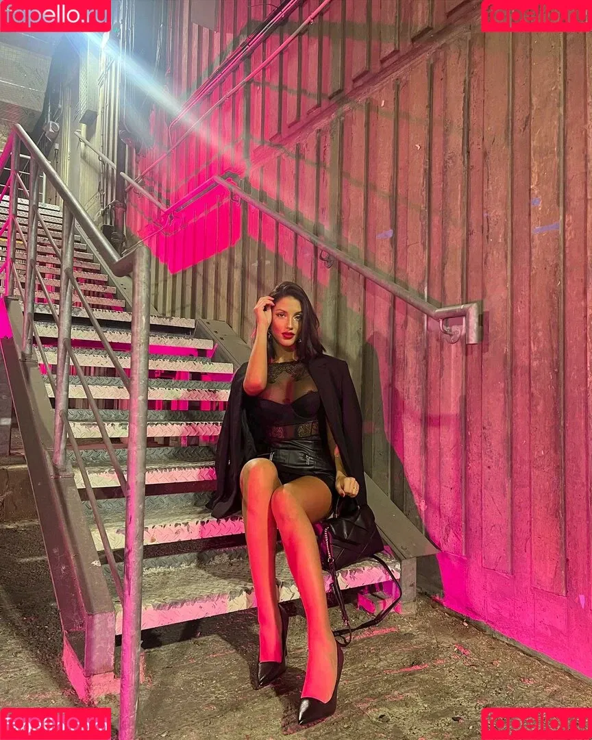 Tania Medina Onlyfans Photo Gallery 