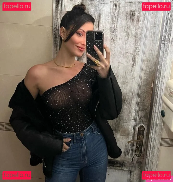 Tania Medina Onlyfans Photo Gallery 