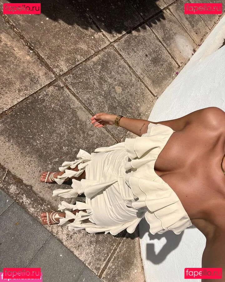 Tania Medina Onlyfans Photo Gallery 