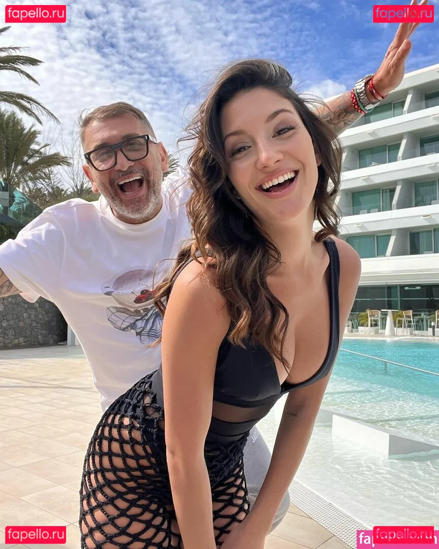 Tania Medina Onlyfans Photo Gallery 