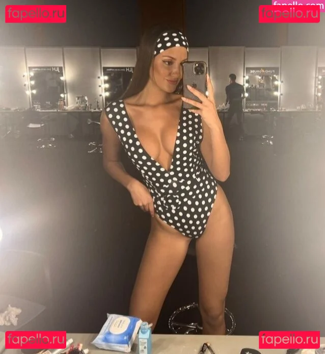 Tania Medina Onlyfans Photo Gallery 