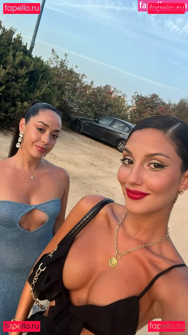 Tania Medina Onlyfans Photo Gallery 