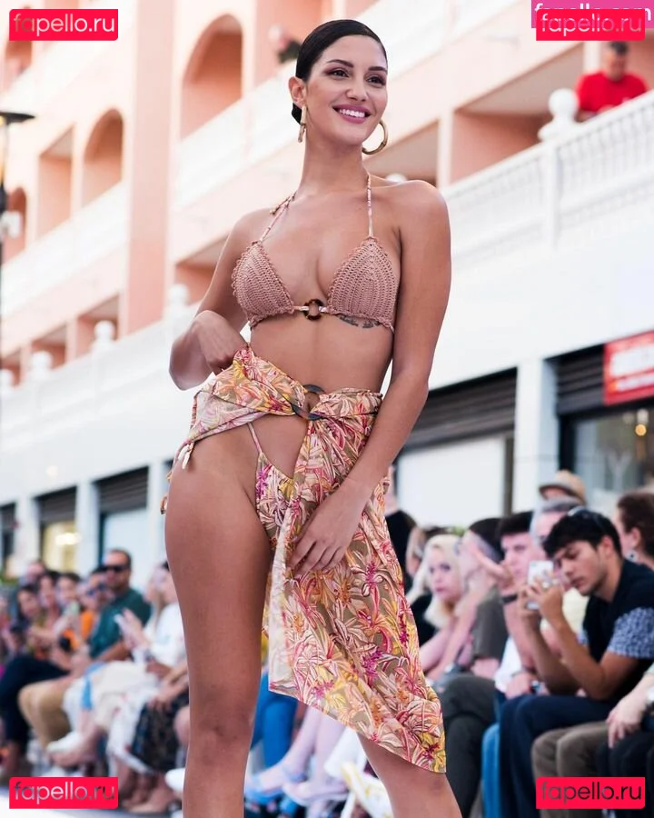 Tania Medina Onlyfans Photo Gallery 