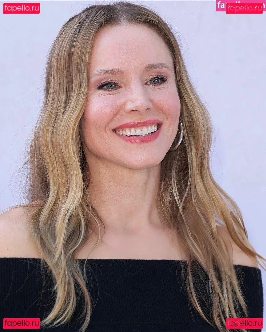 Kristen Bell Onlyfans Photo Gallery 