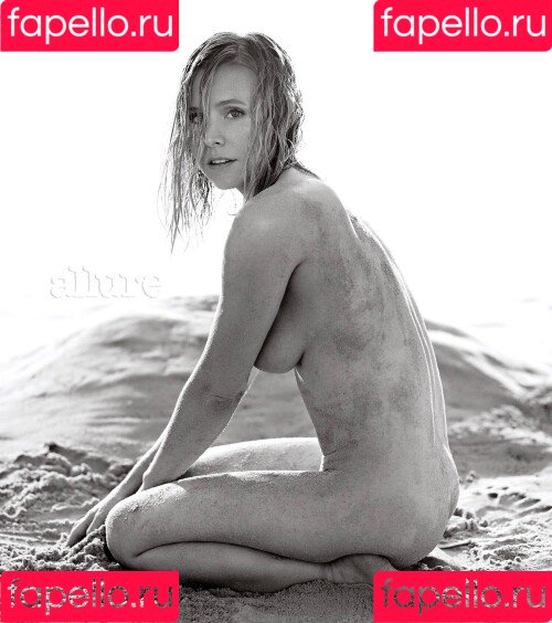 Kristen Bell Onlyfans Photo Gallery 