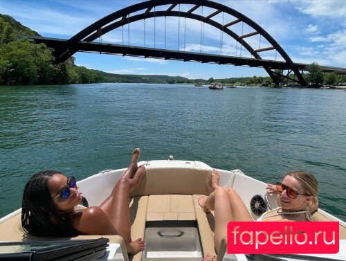 Kristen Bell Onlyfans Photo Gallery 