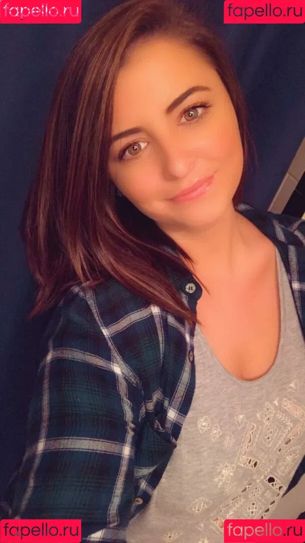 LucyLou Onlyfans Photo Gallery 