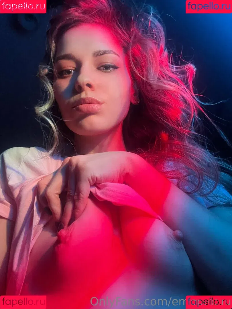 emmapaid Onlyfans Photo Gallery 